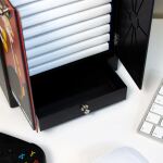 Numskull Games 5056280432593 Spielkonsolenteil/-zubehör Diskettenhalter für Spiele