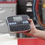 DYMO LabelManager 360D Professionelles Beschriftungsgerät | Etikettiergerät mit QWERTZ Tastatur | Einfache Textbearbeitung | für D1 Etiketten in 691219 mm Breite