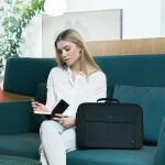DICOTA Eco Multi BASE 43,9 cm (17.3") Aktenkoffer Schwarz