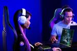 Razer BlackShark V2 Pro Kopfhörer Kabellos Kopfband Gaming Bluetooth Weiß