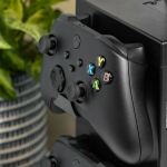 Numskull Games Official Batman Gaming Locker Diskettenhalter für Spiele