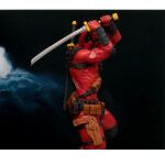 McFarlane Toys 14822 collectible figure