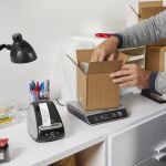 DYMO M10 Paketwaage | bis zu 10 kg | USB Briefwaage mit LCD-Bildschirm | 20 cm x 20 cm