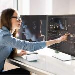 ALOGIC 32C4KPDWT Computerbildschirm 81,3 cm (32") 3840 x 2160 Pixel 4K Ultra HD LED Touchscreen Multi-Nutzer Schwarz, Silber