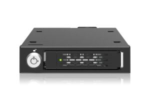 We-Ra. IcyDock 1x 2.5" u.2/U.3 NVMe to PCIe 5.0 MCIO SFF-TA