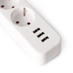 Entac Steckdosen-Verlängerungskabel D2 4 Steckdosen mit Schalter 1,5m 3xUSB A 3G1,5