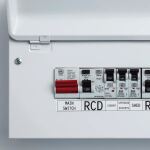 Brother PT-E560BTVP Etikettendrucker Wärmeübertragung 180 x 180 DPI 20 mm/sek Verkabelt & Kabellos HSE/TZe Bluetooth QWERTY