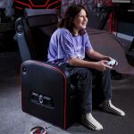 X Rocker 2022021 Videospiel-Stuhl Konsolen-Gamingstuhl Gepolsterter Sitz Schwarz, Rot