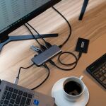 Targus DOCK427GL laptop-dockingstation & portreplikator Kabelgebunden USB 3.2 Gen 2 (3.1 Gen 2) Type-C Grau