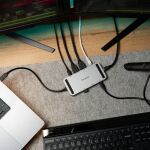 Targus DOCK429GL laptop-dockingstation & portreplikator Kabelgebunden USB4 Silber