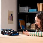 LEGO 42176 Technic Porsche GT4 e-Performance Rennwagen