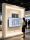 MANHATTAN TV-Wandhalterung Lift & Lock 55-75" schwarz