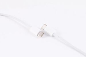 shiverpeaks USB Lade-Sync Kabel USB C Stecker > USB-C Stecker 2.0 ABS weiß 0,5m