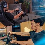 LOGITECH G923 TRUEFORCE Racing Wheel (X-Box/PC)