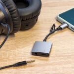 InLine USB-C Audio Adapterkabel, USB-C zu 3,5mm Buchse + PD 30W