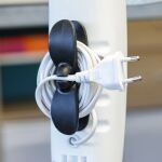InLine Kabelaufwickler für Gerätekabel, selbstklebend, schwarz, 2er-Set