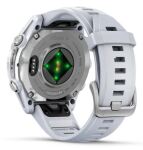Garmin Fenix 8 3,3 cm (1.3") AMOLED 43 mm Digital 416 x 416 Pixel Touchscreen Silber WLAN GPS