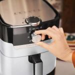 Tefal Easy Fry & Grill EY501A Einzelbild 4,2 l Eigenständig 1550 W Heißluftfritteuse Schwarz, Edelstahl