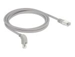 Delock Netzwerkkabel RJ45 Cat.6A S/FTP unten gewinkelt / gerade 2 m