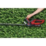 Einhell Power X-Change Akku-Heckenschere GC-CH 1855/1 Li Kit, 18Volt (rot/schwarz, Li-Ionen Akku 2,5Ah)
