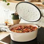 Tefal Ovaler Bräter aus Lov Gusseisen Ø 34cm (beige, mit Deckel, 7,2 Liter)