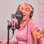 RODE NT1 Signature +XLR-Kabel+Desktop Studio Arm  (pink, Bundle)