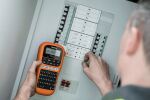 Brother PTE110VPYP1 Etikettendrucker 180 x 180 DPI 20 mm/sek TZe QWERTY