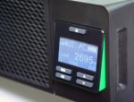 APC Smart-UPS On-Line SRT1000RMXLI-NC – 1 kW/VA, 6 C13-Ausgänge, Rackmontage, NMC