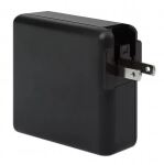 Manhattan 4-in-1 Reiseladegerät und Powerbank 8.000 mAh, Ein kabelloses 5 W-Induktionsladepad, zwei 12 W USB-A-Ports, ein USB-C-Port mit 12 W-Eingang / 15 W-Ausgang, auswechselbare Stecker für EU, UK & US, schwarz