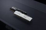 Kingston Technology FURY Beast 64GB 5600MT/s DDR5 CL36 DIMM (2er-Kit) Schwarz