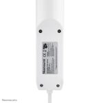 Neomounts DS22-840WH6 Tischsteckdose mit Klemme und USB-C- und USB-A-Anschlüssen - Schnellladung