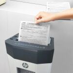 HP OneShred Auto 80CC Aktenvernichter Kreuzschreddern 68 dB 22 cm Weiß