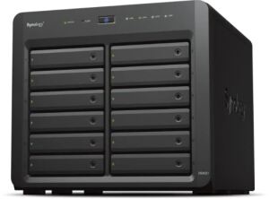 Synology DiskStation DS2422+ NAS & Speicherserver Tower Ryzen Embedded V1500B 4 GB DDR4 0 TB DiskStation Manager Schwarz