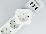 DELOCK WLAN Steckdosenschalter CEE7/4 St > CEE7/3 Bu 2.4GHz