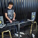Hercules Inpulse 500 Digital Vinyl System (DVS) Scratcher Schwarz