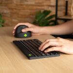 R-Go Tools Ergonomische Tastatur R-Go Compact Break, kompakte Tastatur mit Pausensoftware, QWERTY (IT), Bluetooth, Schwarz