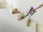 Dyson V8 Advanced 2-in-1-Stabstaubsauger Akku Trocken Beutellos Nickel, Silber