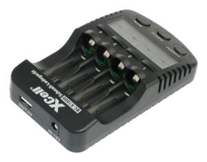 XCell Schnellladegerät BC-X1000 mit LCD-Display unbestückt