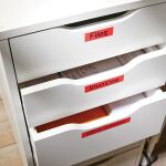 DYMO Original D1-Etikettenband | schwarz auf rot | 24 mm x 7 m | selbstklebendes Schriftband | für LabelManager-Beschriftungsgerät