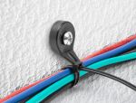 DELOCK Kabelbinder mit Befestigungsöse L 180 x B 6 mm schwar